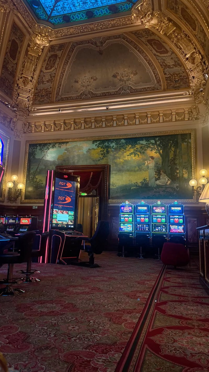 Explore lizaro online casino